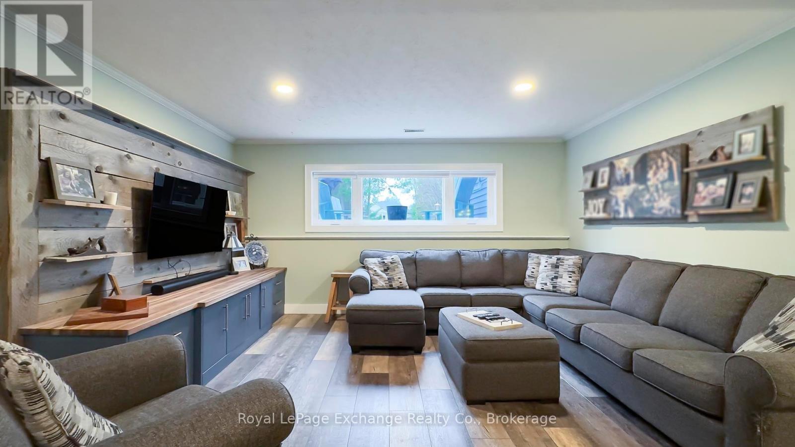 13 Kuehner Street, Kincardine, Ontario  N0G 2T0 - Photo 32 - X12122348