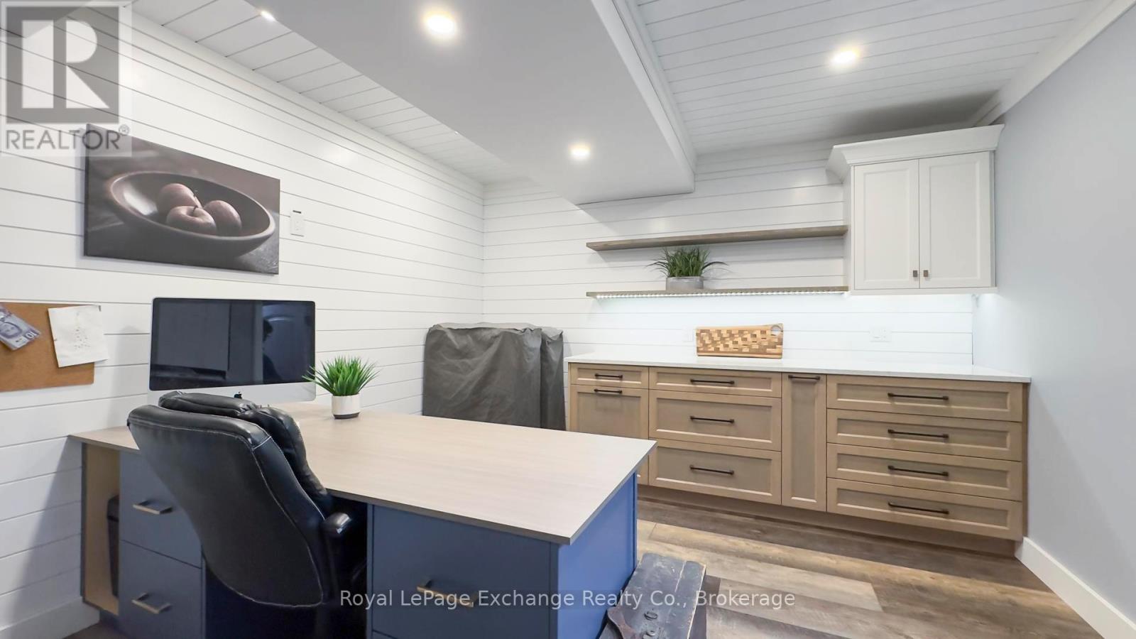 13 Kuehner Street, Kincardine, Ontario  N0G 2T0 - Photo 42 - X12122348