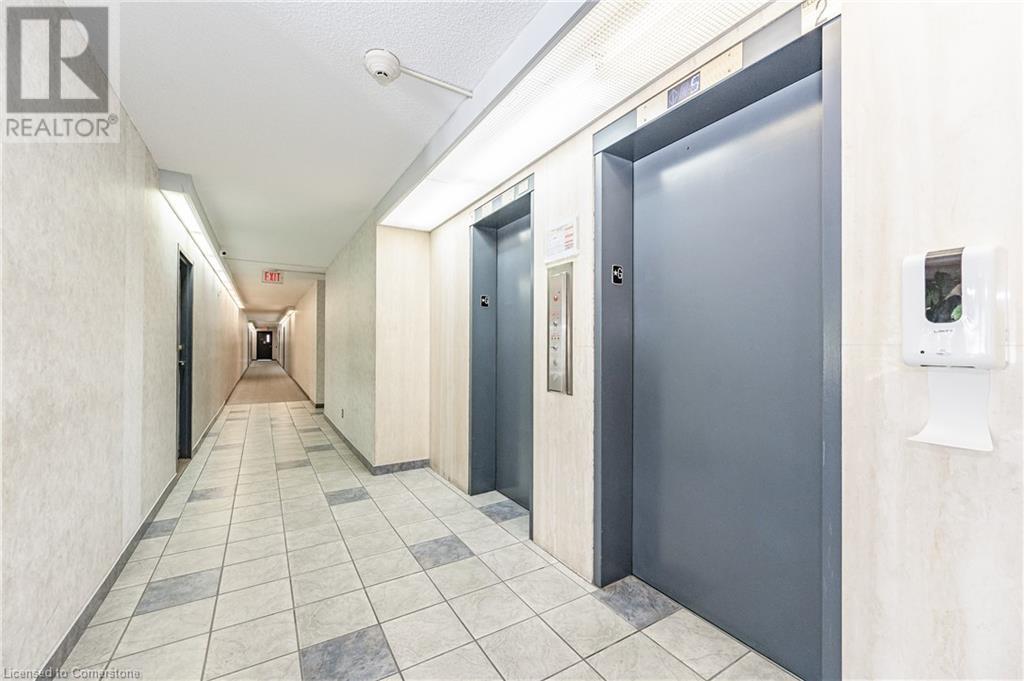 65 Westmount Road N Unit# 801, Waterloo, Ontario  N2L 5G6 - Photo 3 - 40723682
