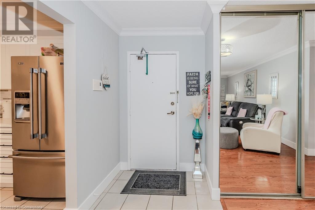65 Westmount Road N Unit# 801, Waterloo, Ontario  N2L 5G6 - Photo 5 - 40723682