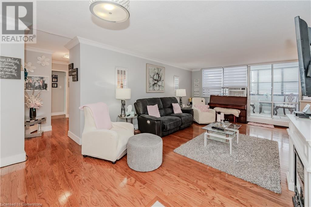 65 Westmount Road N Unit# 801, Waterloo, Ontario  N2L 5G6 - Photo 6 - 40723682