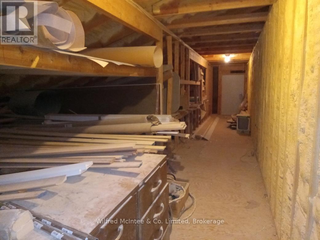 35 Joseph Street, Ashfield-Colborne-Wawanosh, Ontario  N0M 1R0 - Photo 12 - X12122714