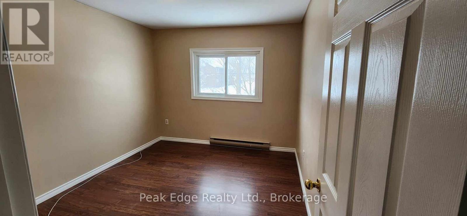 122 Gibson Street, Brockton, Ontario  N0G 2V0 - Photo 12 - X12122894