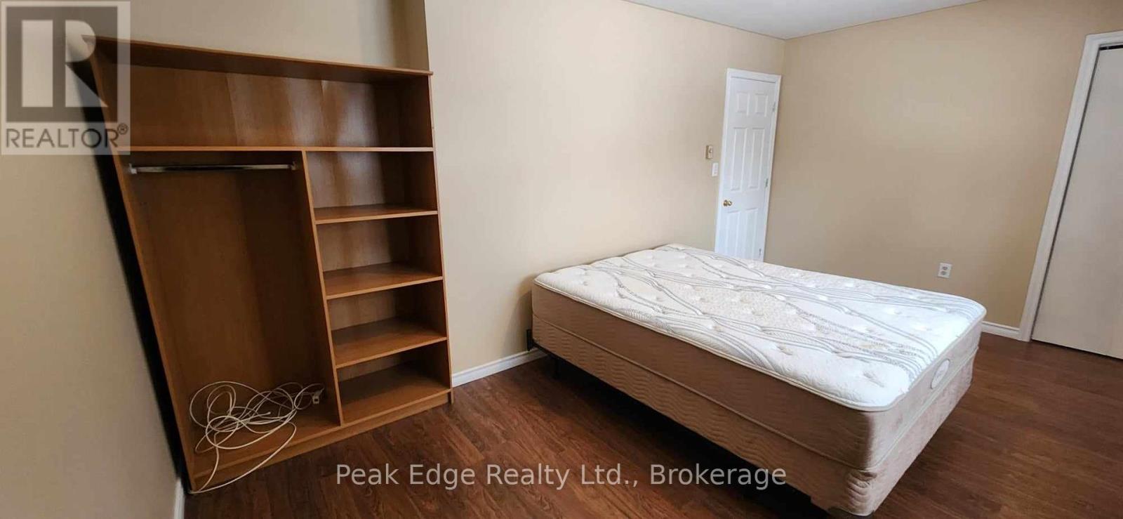 122 Gibson Street, Brockton, Ontario  N0G 2V0 - Photo 7 - X12122894