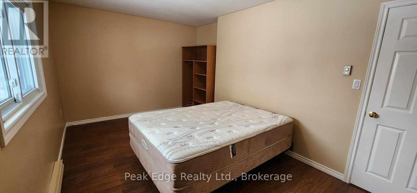 122 Gibson Street, Brockton, Ontario  N0G 2V0 - Photo 8 - X12122894