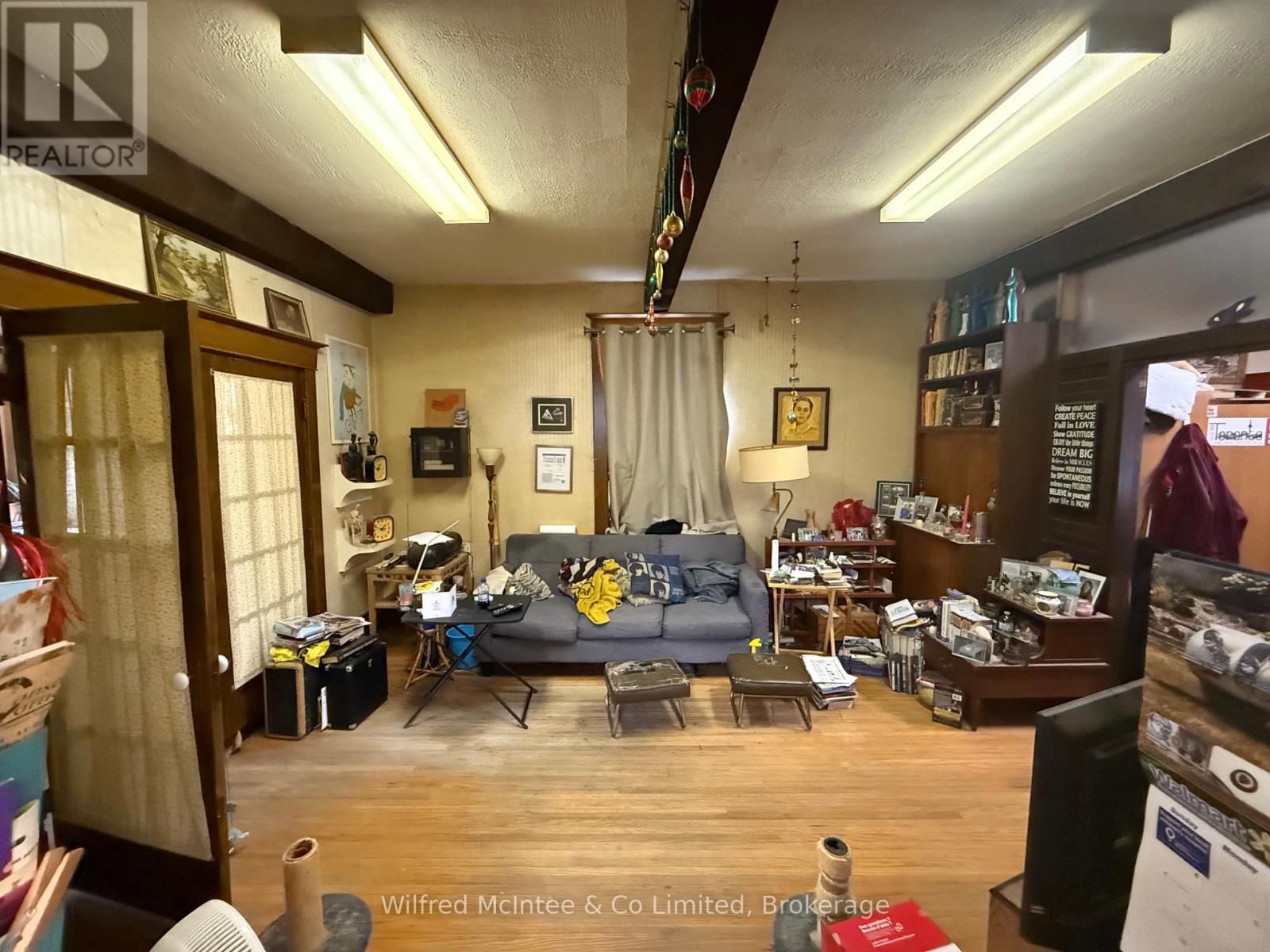 570 10th. Street, Hanover, Ontario  N4N 1R7 - Photo 6 - X12123301