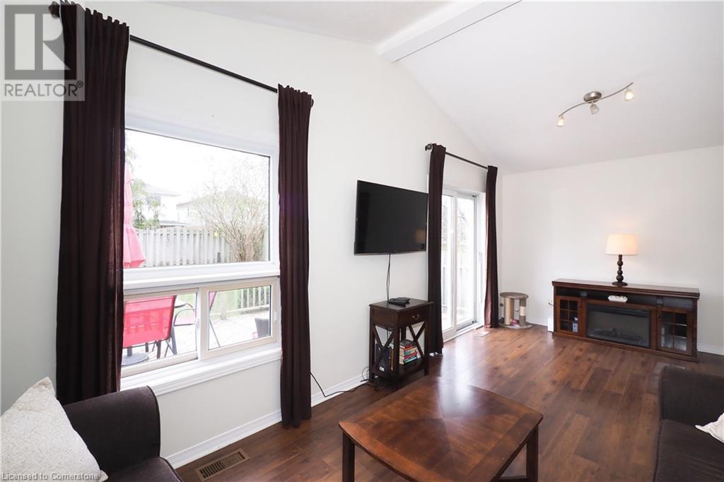 38 Beechmanor Crescent, Kitchener, Ontario  N2N 3H5 - Photo 15 - 40724313