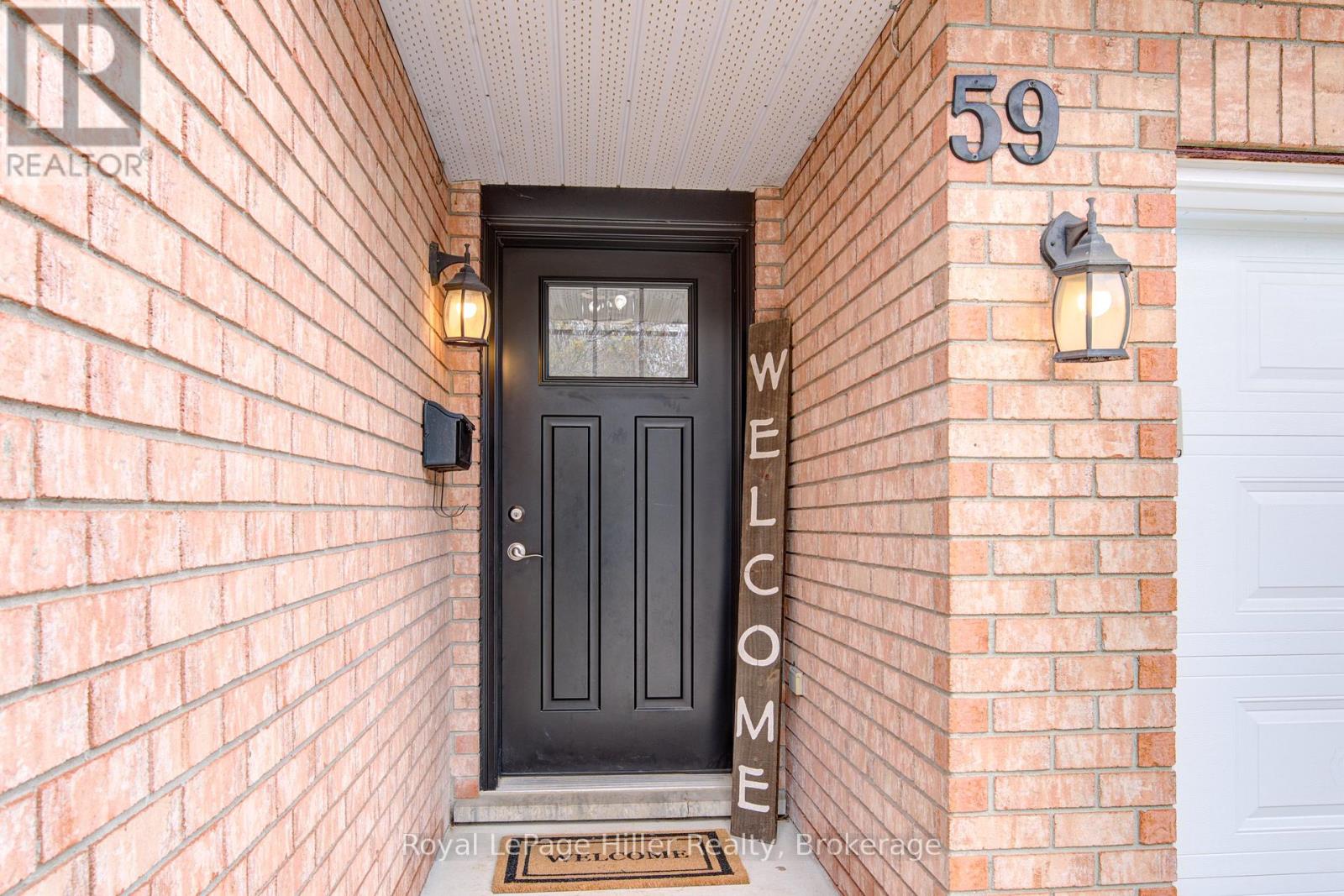 59 Sprung Court, Stratford, Ontario  N4Z 1G7 - Photo 2 - X12123350