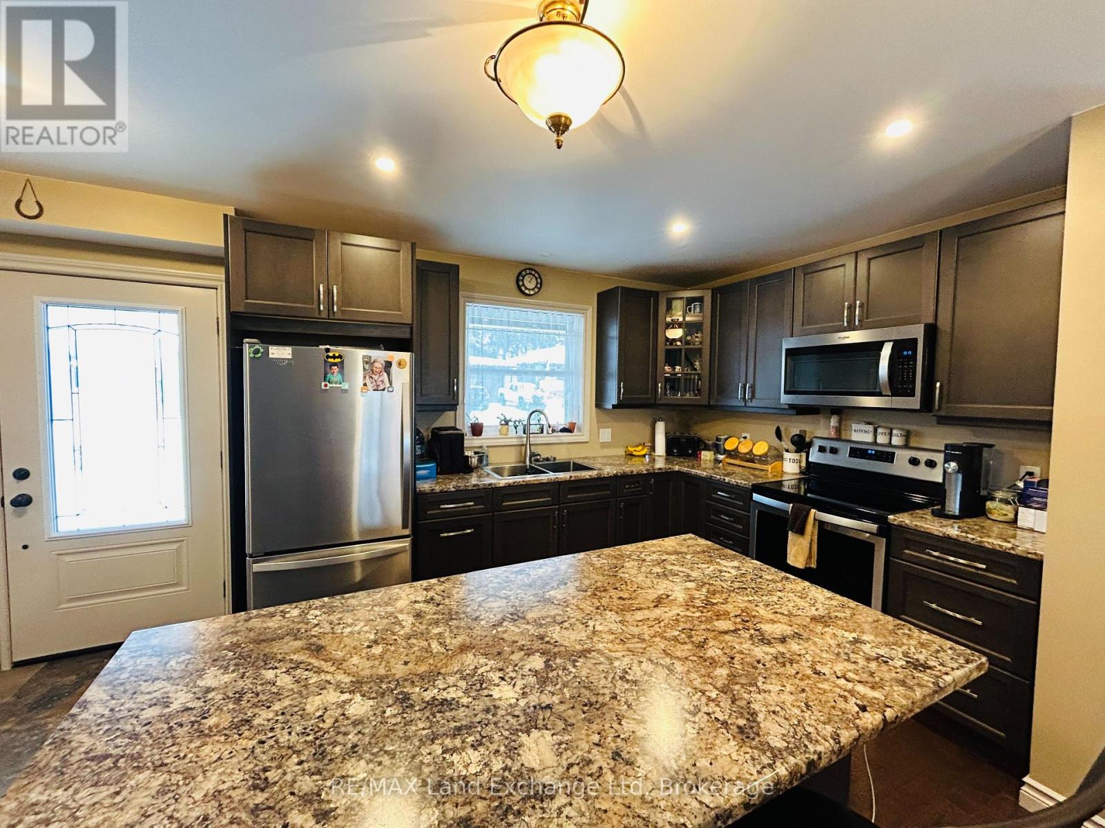 660 Gloria Street, North Huron, Ontario  N0G 2W0 - Photo 3 - X12123611