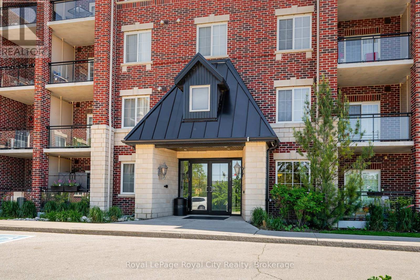 311 - 1440 Gordon Street, Guelph, Ontario  N1L 1C8 - Photo 1 - X12123629