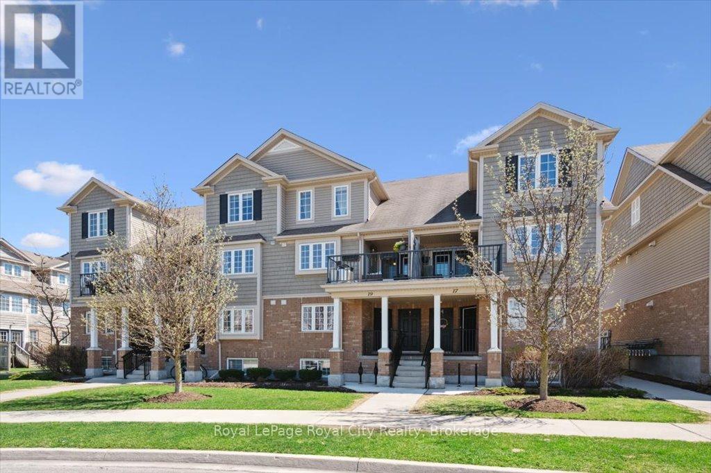 19b - 15 Carere Crescent, Guelph, Ontario  N1E 0K4 - Photo 3 - X12123651