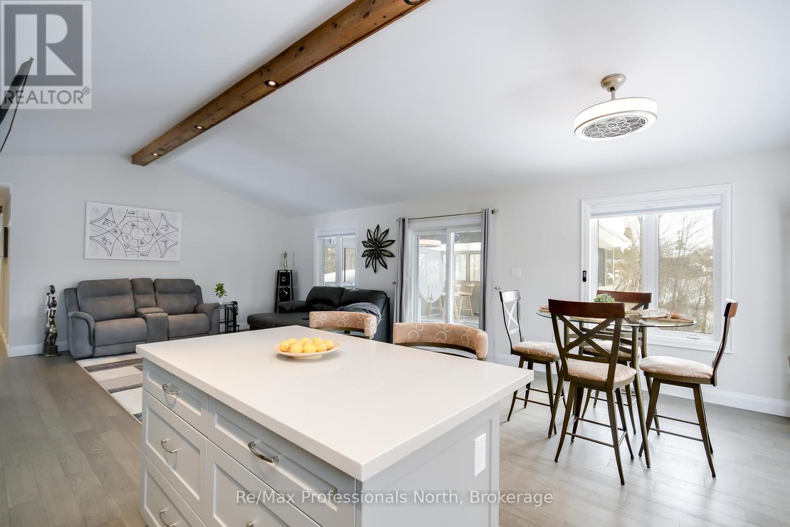 90 Ann Street, Bracebridge, Ontario  P1L 1M1 - Photo 10 - X12123878