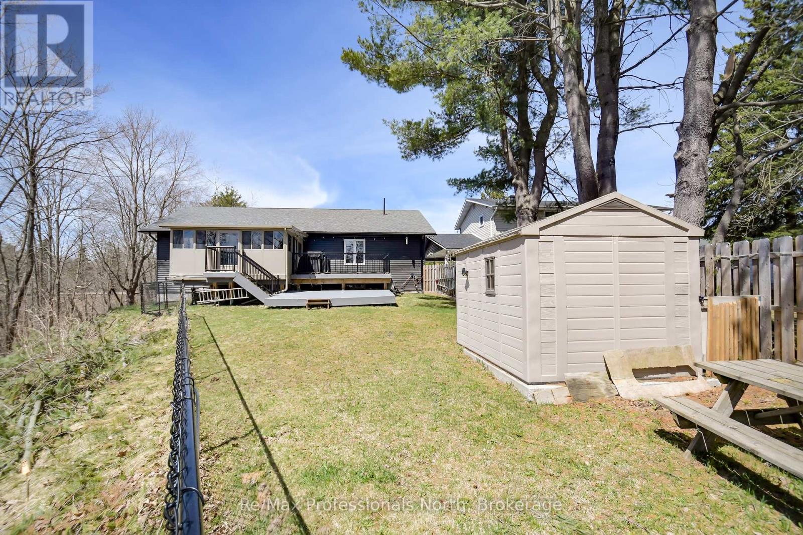 90 Ann Street, Bracebridge, Ontario  P1L 1M1 - Photo 27 - X12123878