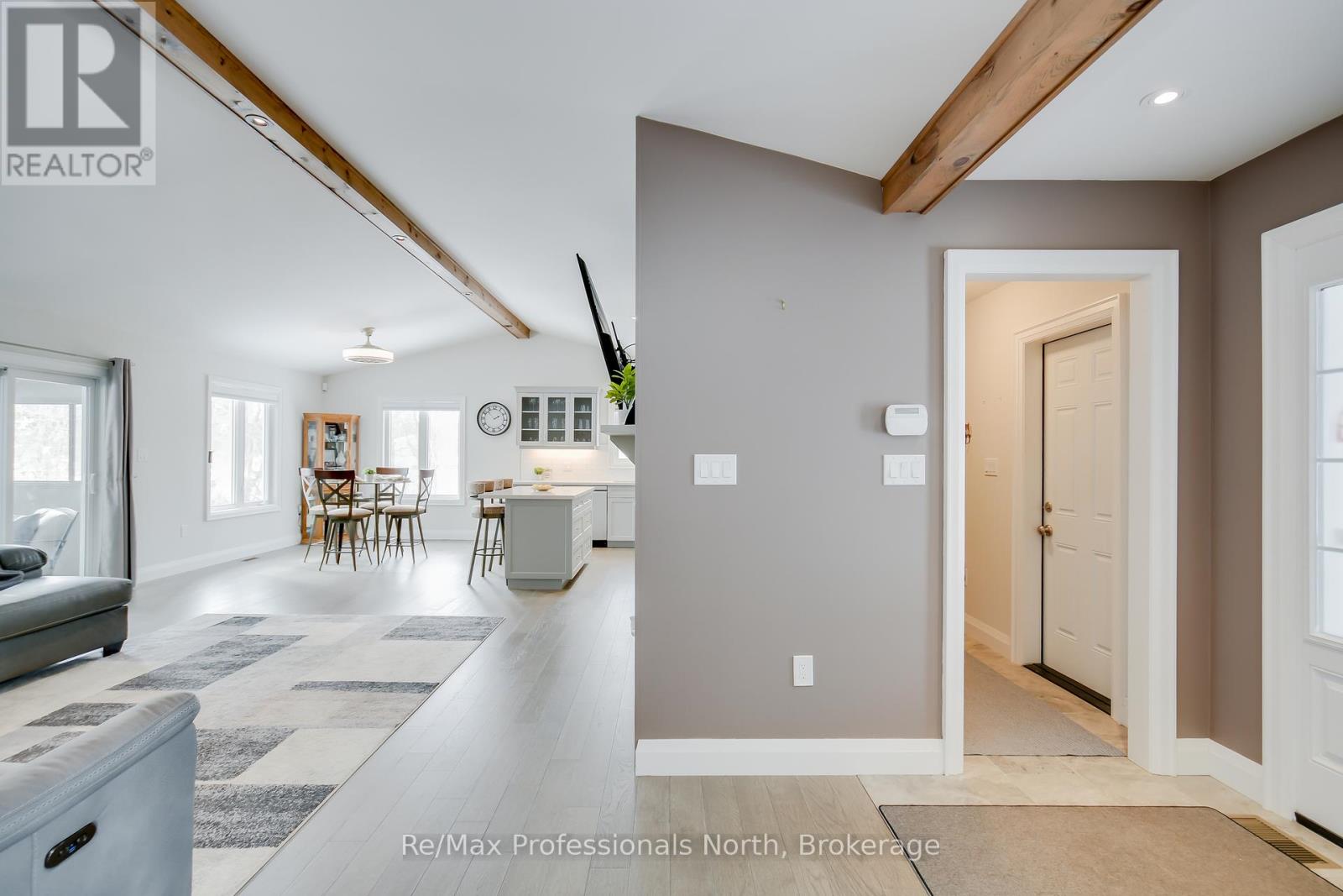90 Ann Street, Bracebridge, Ontario  P1L 1M1 - Photo 3 - X12123878