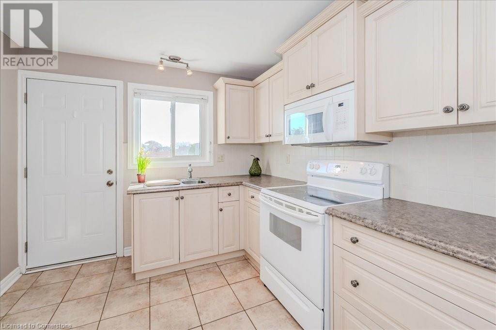 25 Upper Canada Drive Unit# 33, Kitchener, Ontario  N2P 1G2 - Photo 12 - 40724224