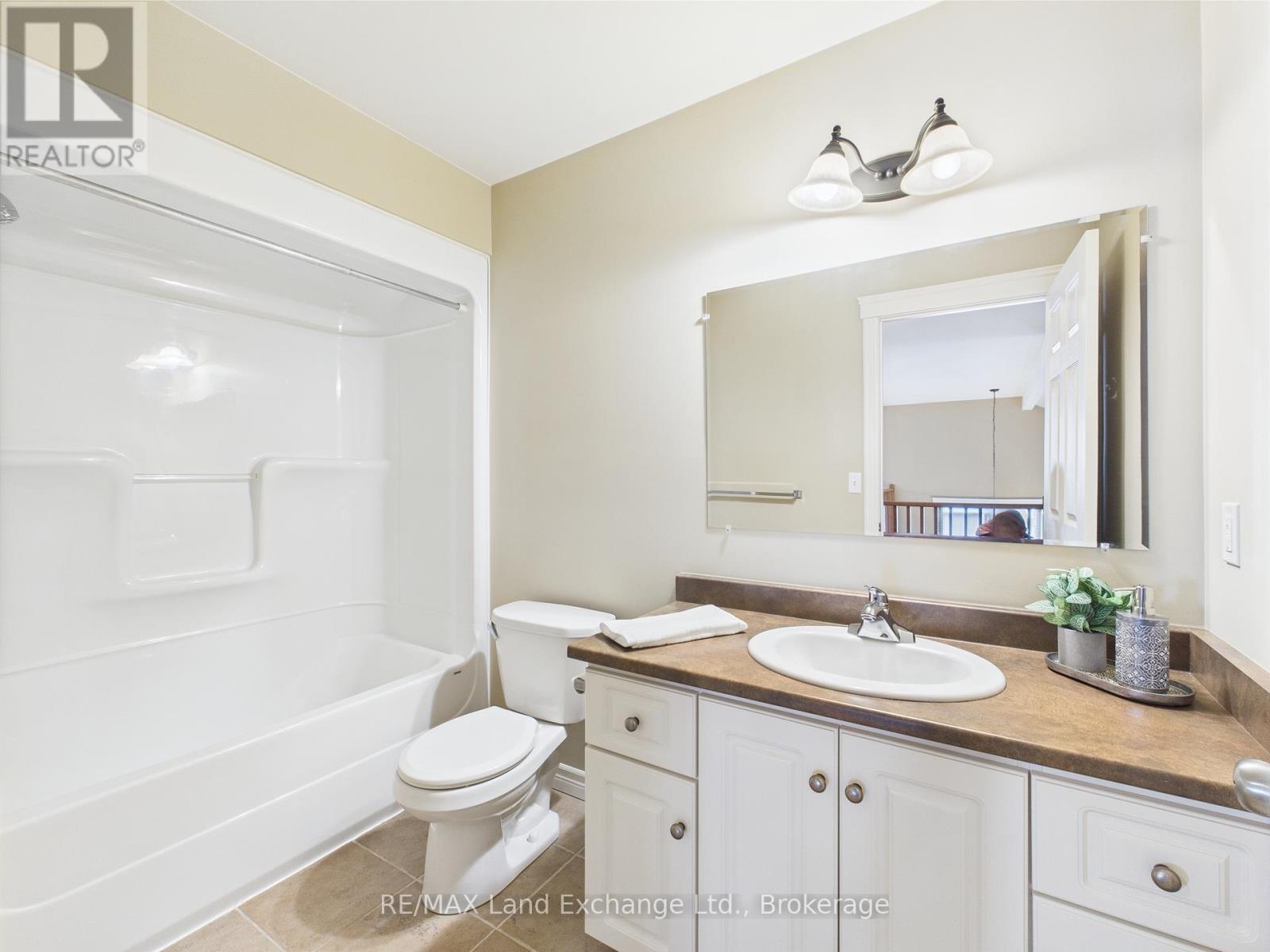 4 - 433 Queen Street, Kincardine, Ontario  N2Z 0A2 - Photo 21 - X12124088