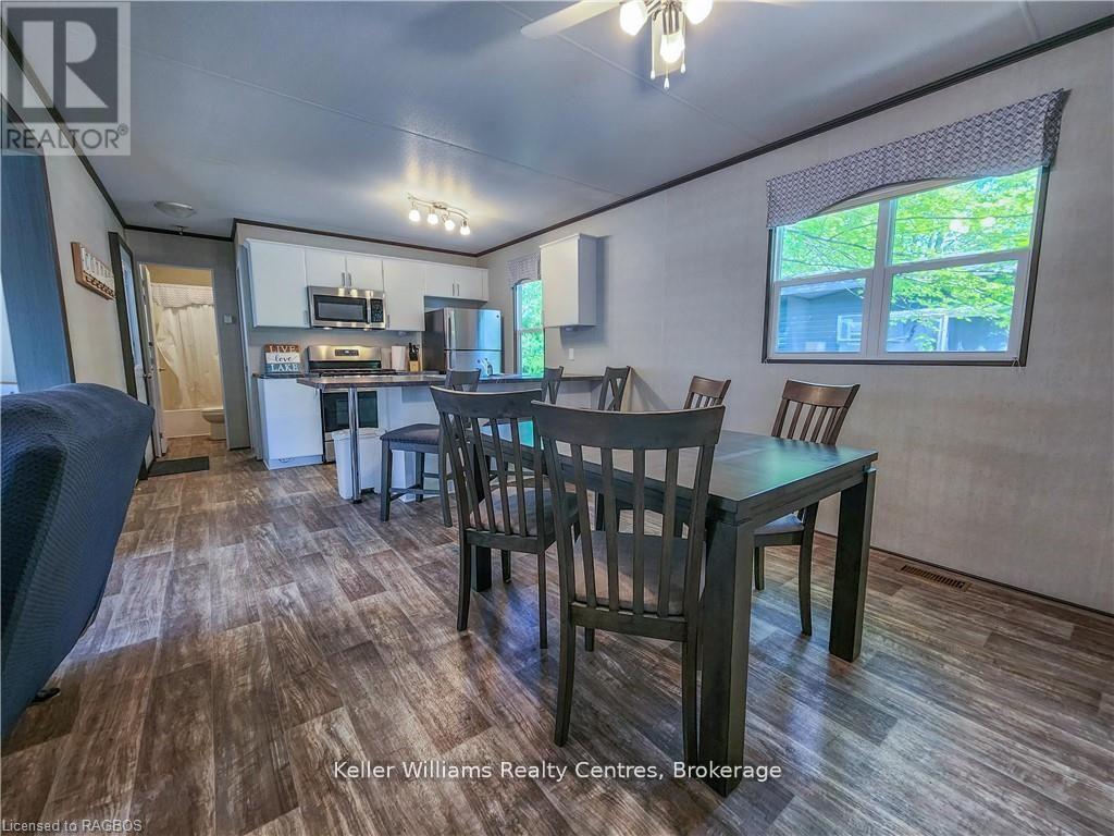 157 - 13 Southline Avenue, Huron-Kinloss, Ontario  N2Z 2X5 - Photo 26 - X12124127