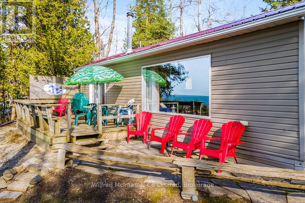 61 Wahbezee Drive, Native Leased Lands, Ontario  N0H 2G0 - Photo 3 - X12124164
