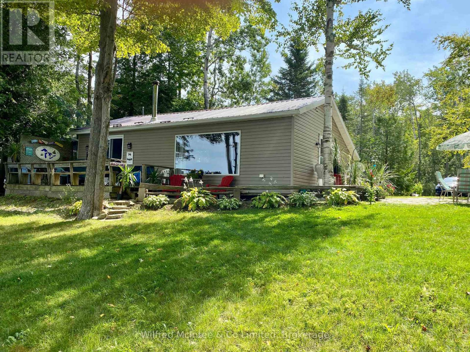 61 Wahbezee Drive, Native Leased Lands, Ontario  N0H 2G0 - Photo 6 - X12124164