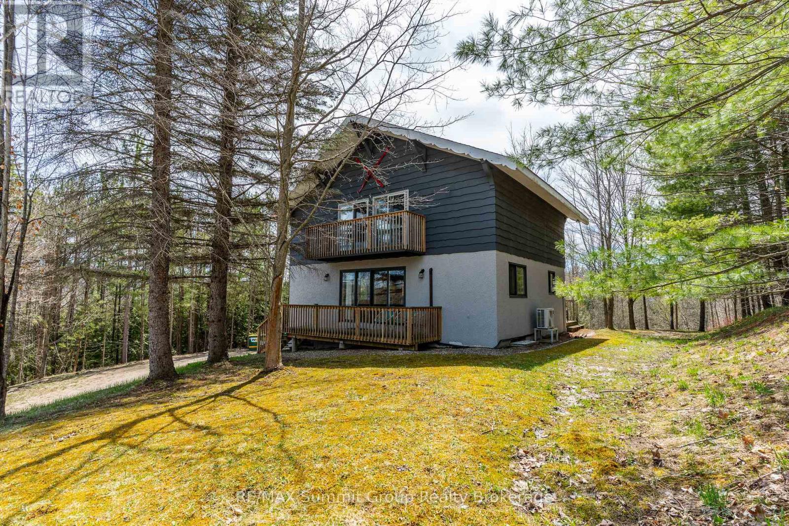 144 Talisman Boulevard, Grey Highlands, Ontario  N0C 1G0 - Photo 1 - X12124298