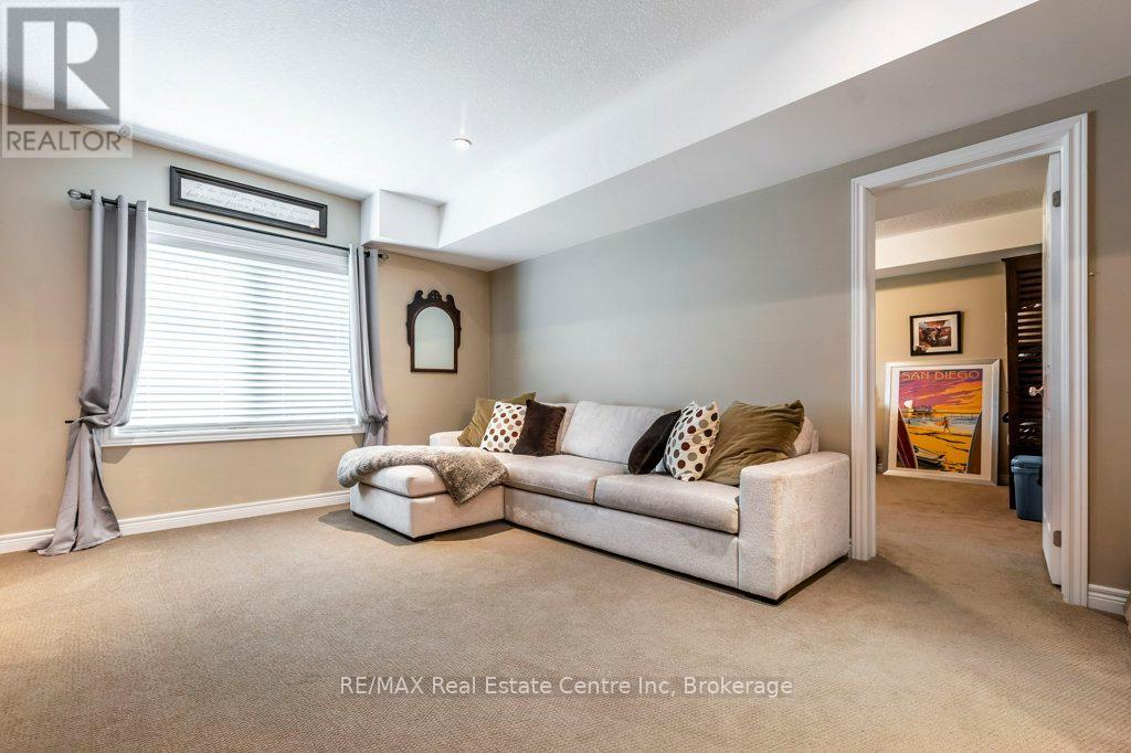 137 Millview Court, Guelph/eramosa, Ontario  N0B 2K0 - Photo 29 - X12124303