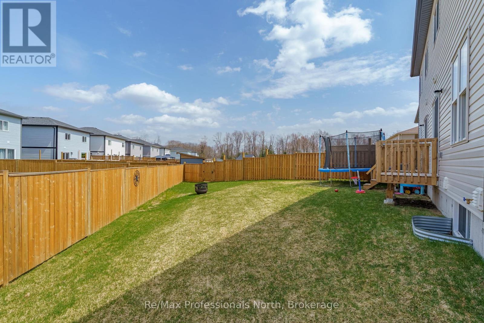 160 Daffodil Court, Gravenhurst, Ontario  P1P 0B8 - Photo 37 - X12124371