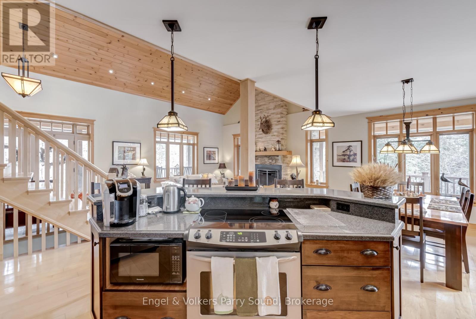 35 Shakell Road, Whitestone, Ontario  P0A 1G0 - Photo 12 - X12124382
