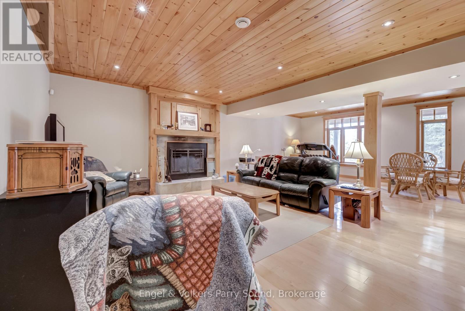 35 Shakell Road, Whitestone, Ontario  P0A 1G0 - Photo 31 - X12124382