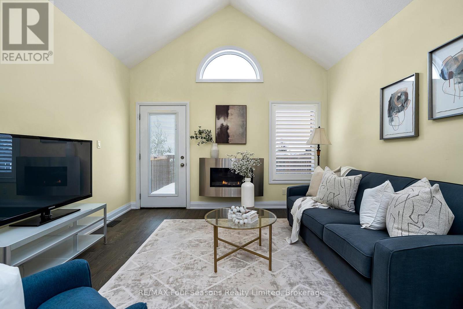 16 Kari Crescent, Collingwood, Ontario  L9Y 5B4 - Photo 8 - S12124579