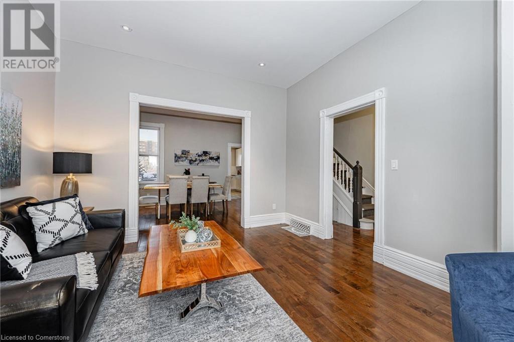 103 Surrey Street E, Guelph, Ontario  N1H 3P7 - Photo 3 - 40724885