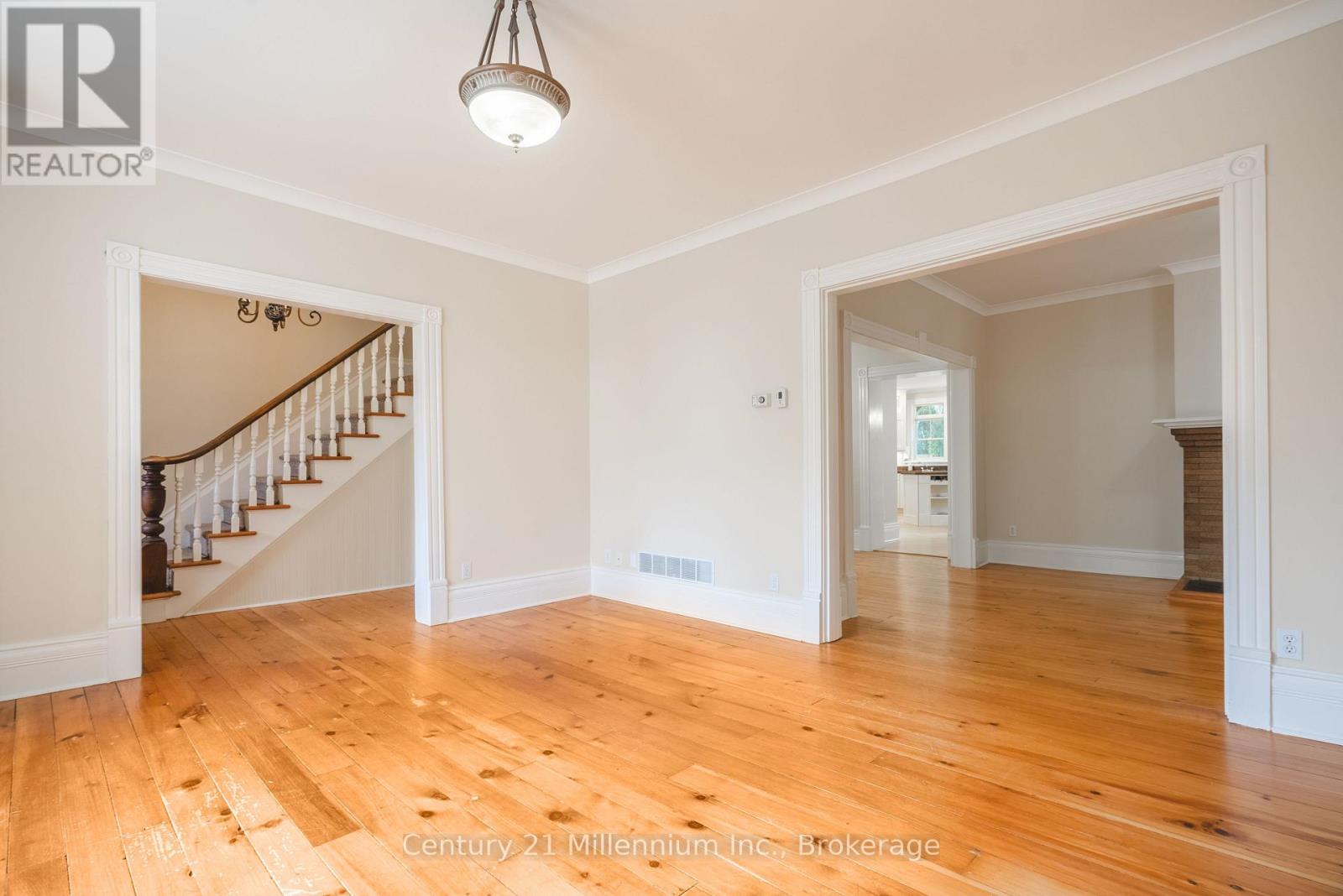 774 Hurontario Street, Collingwood, Ontario  L9Y 0G9 - Photo 11 - S12124617