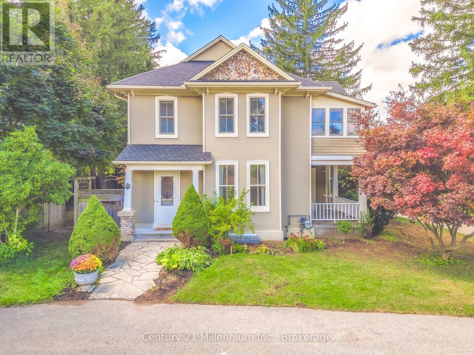 774 Hurontario Street, Collingwood, Ontario  L9Y 0G9 - Photo 3 - S12124617
