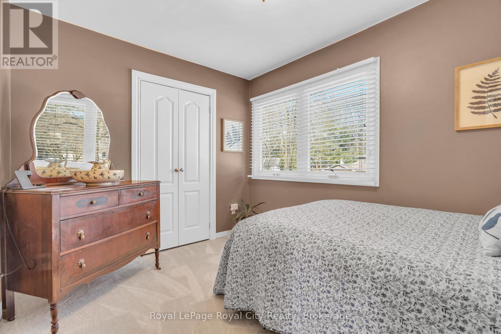 1548 Troika Court, Mississauga, Ontario  L5J 4C4 - Photo 19 - W12124722