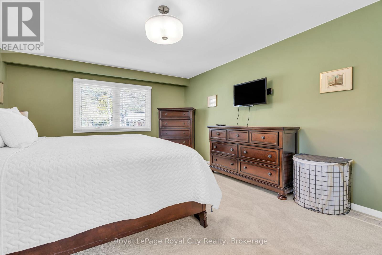 1548 Troika Court, Mississauga, Ontario  L5J 4C4 - Photo 27 - W12124722