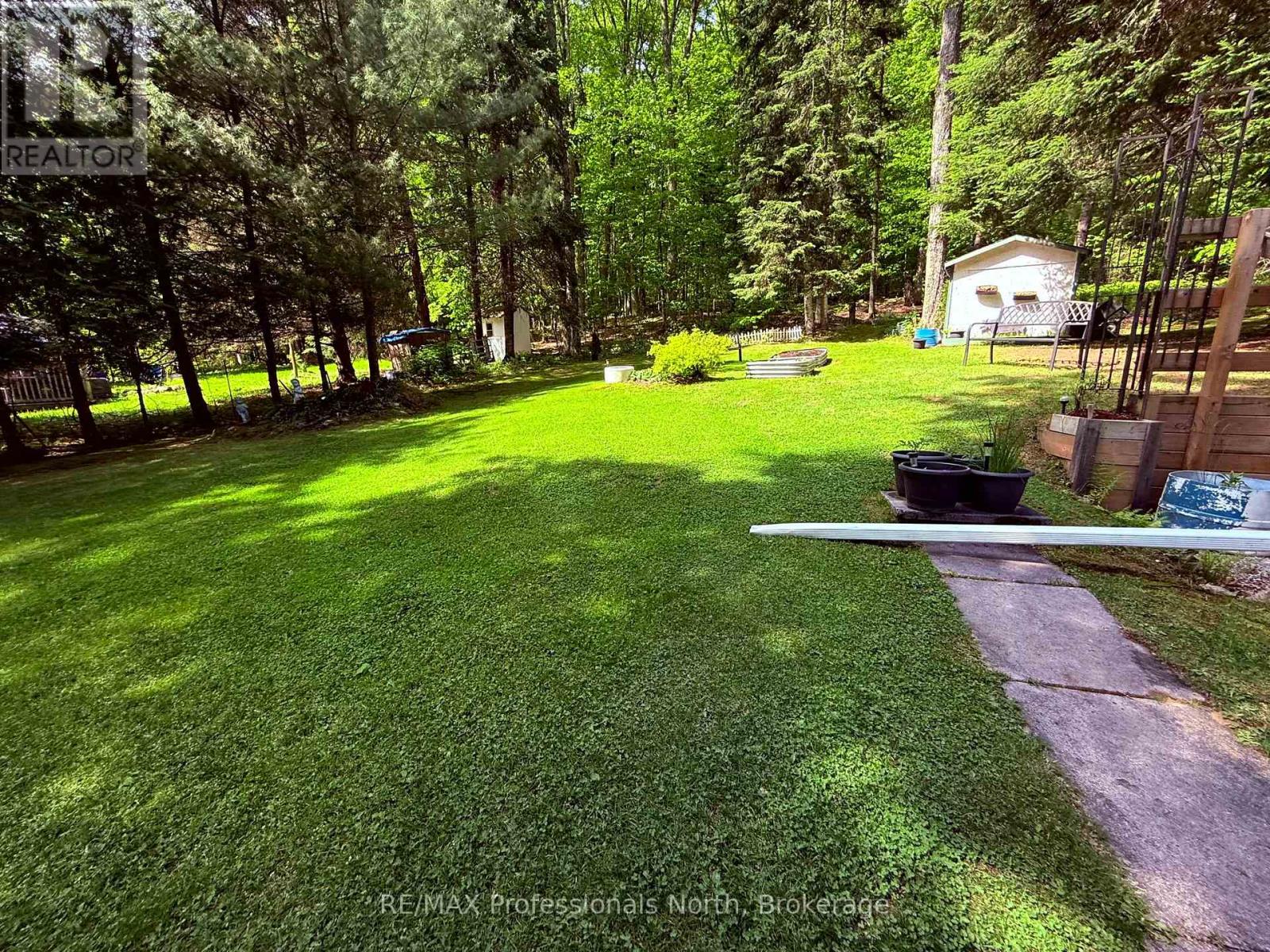 1039 Grace River Road, Highlands East, Ontario  K0L 3C0 - Photo 24 - X12124622