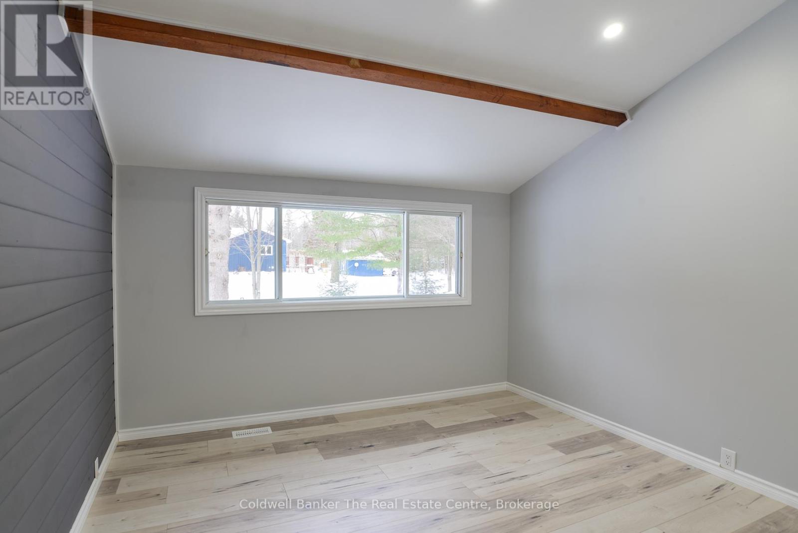 460 Wellington Street, Gravenhurst, Ontario  P1P 1A5 - Photo 12 - X12124637