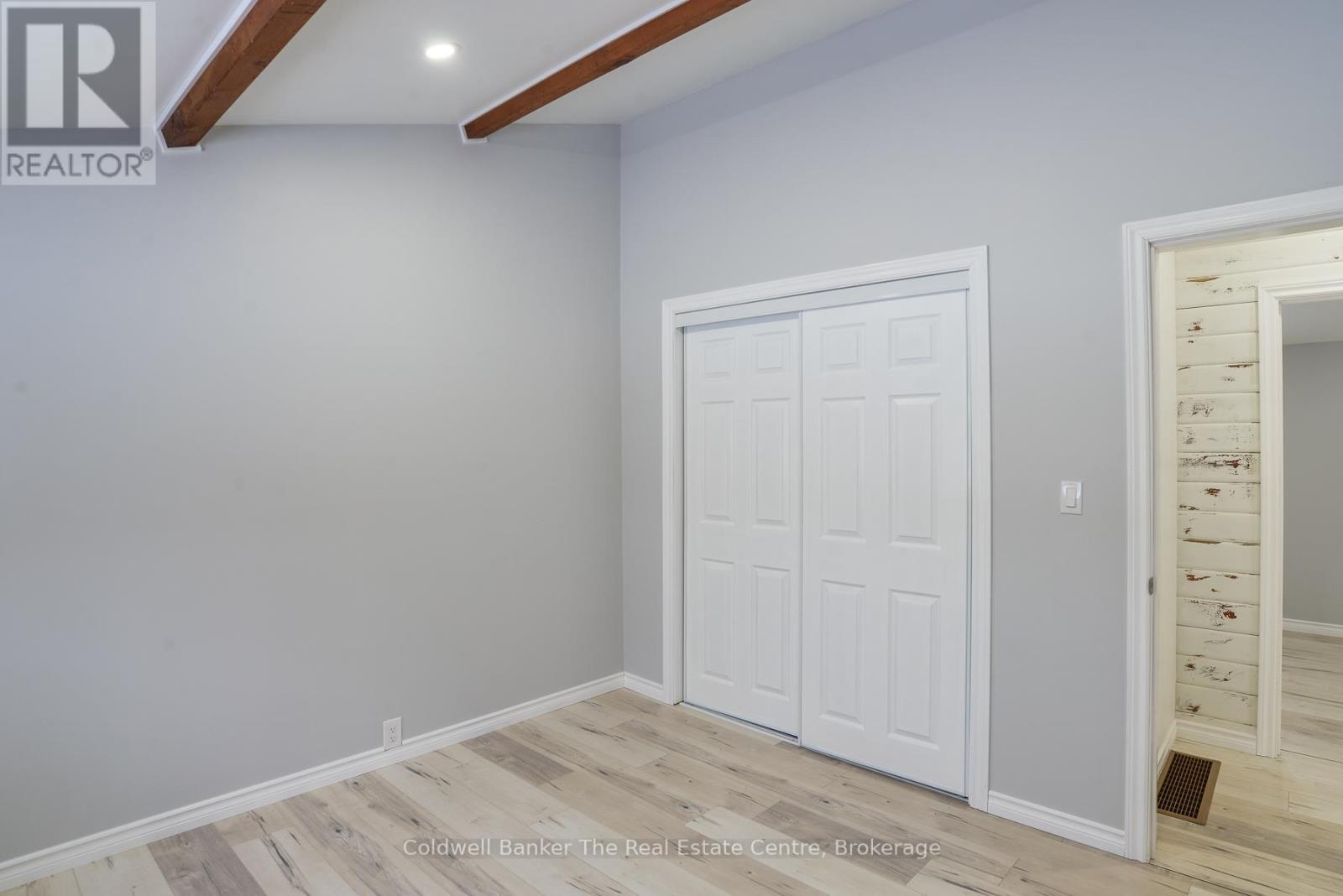 460 Wellington Street, Gravenhurst, Ontario  P1P 1A5 - Photo 13 - X12124637