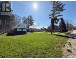 460 WELLINGTON STREET, Gravenhurst, Ontario