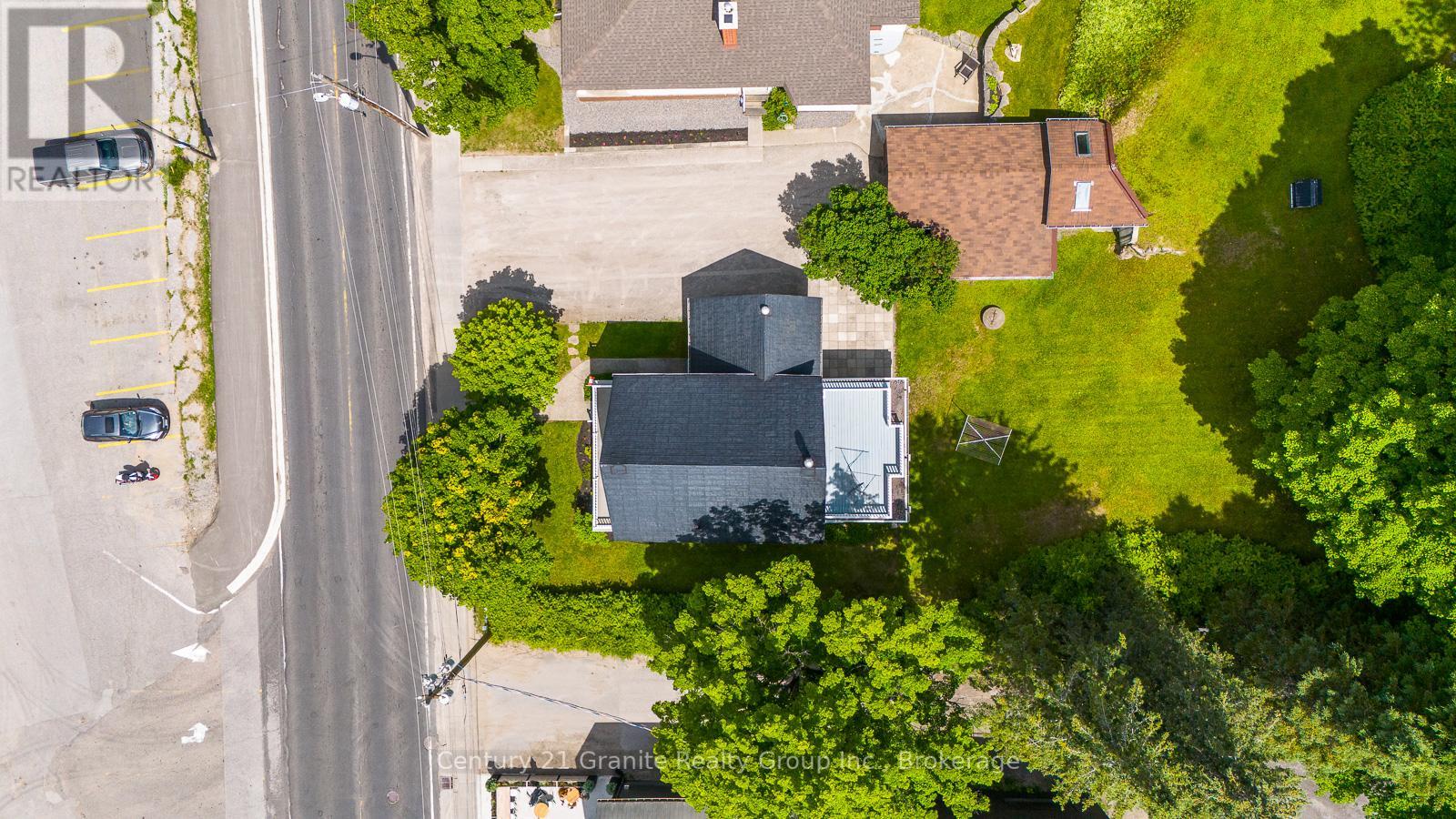 134 Highland Street, Dysart Et Al, Ontario  K0M 1S0 - Photo 41 - X12124647