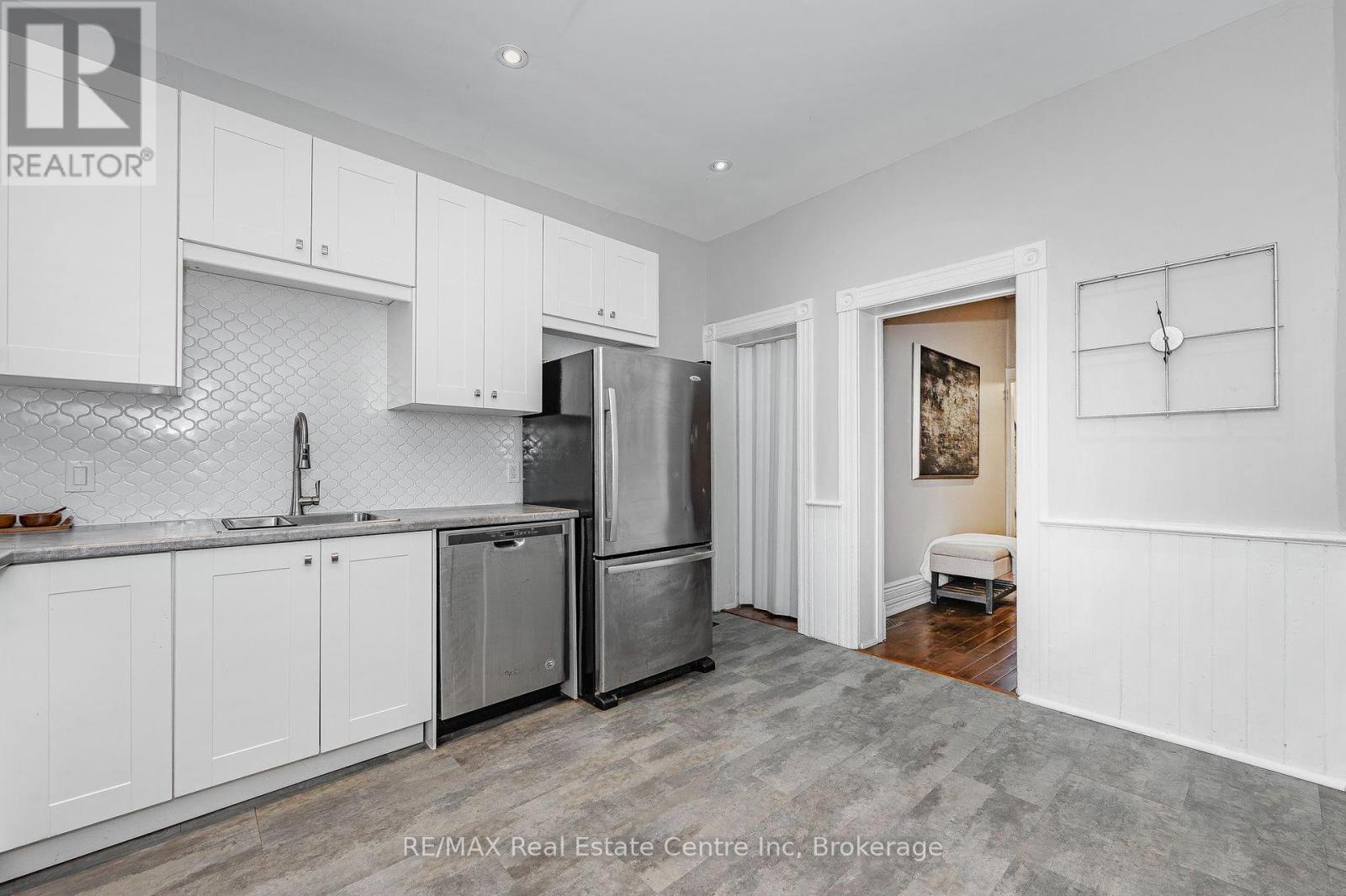 103 Surrey Street E, Guelph, Ontario  N1H 3P7 - Photo 8 - X12124784