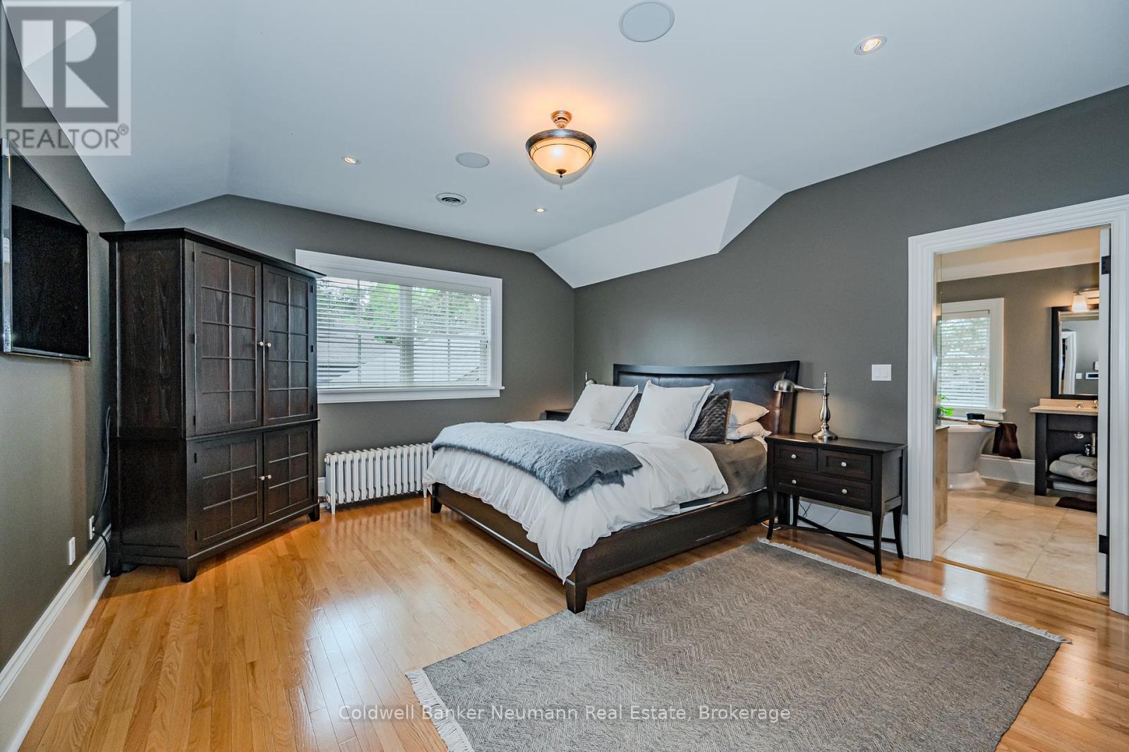 66 Grange Street, Guelph, Ontario  N1E 2V2 - Photo 43 - X12124824