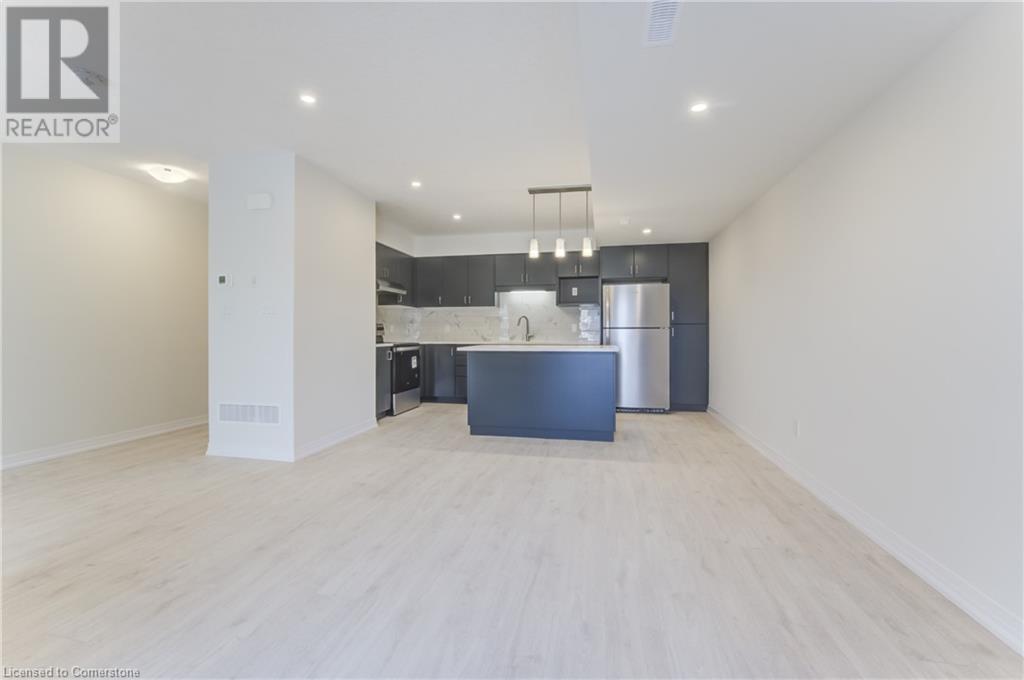 210 Serene Way Unit# H066, Kitchener, Ontario  N2E 0H8 - Photo 10 - 40724507