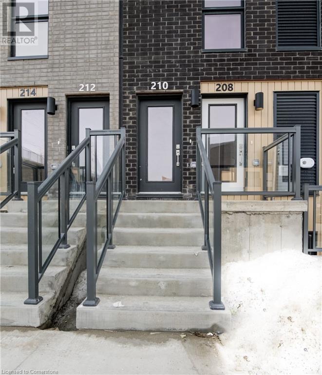 210 Serene Way Unit# H066, Kitchener, Ontario  N2E 0H8 - Photo 3 - 40724507