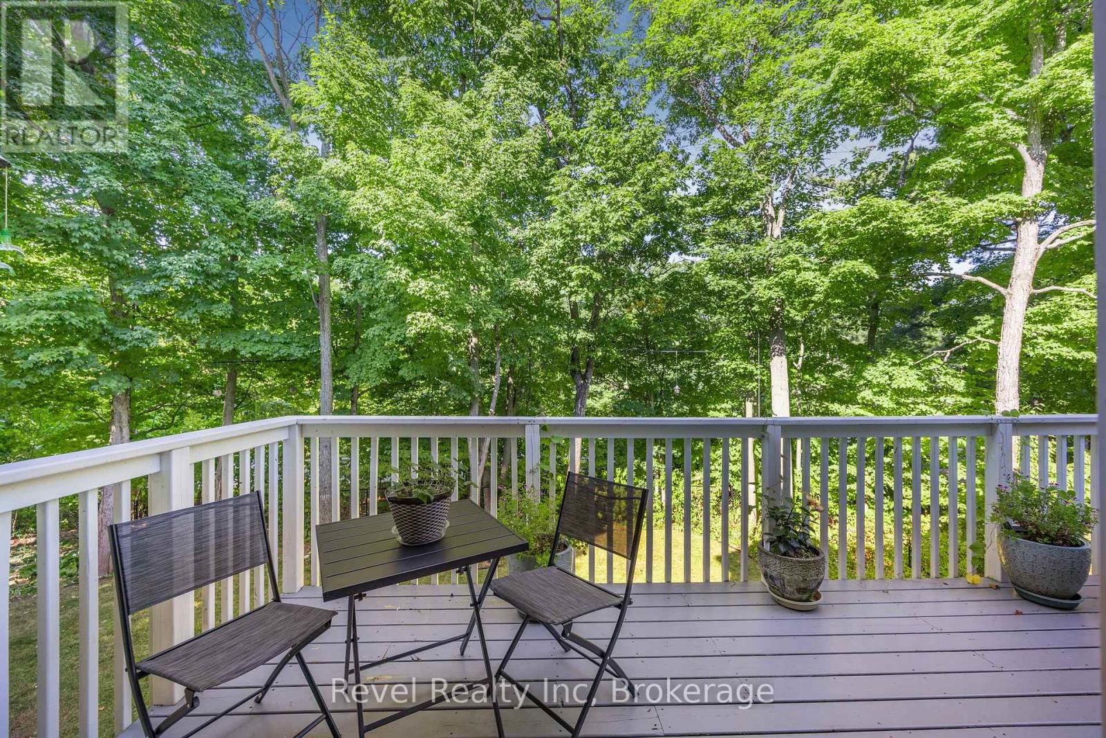 10 Musquake Court, Tiny, Ontario  L9M 1R2 - Photo 10 - S12125170