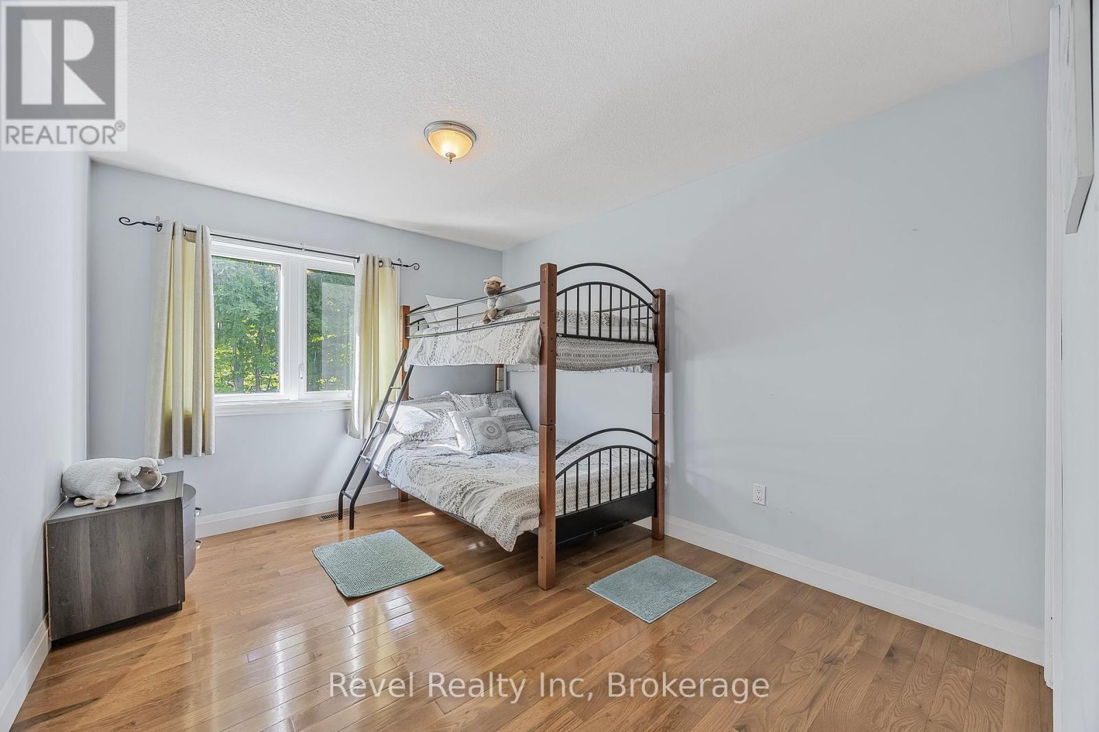10 Musquake Court, Tiny, Ontario  L9M 1R2 - Photo 22 - S12125170