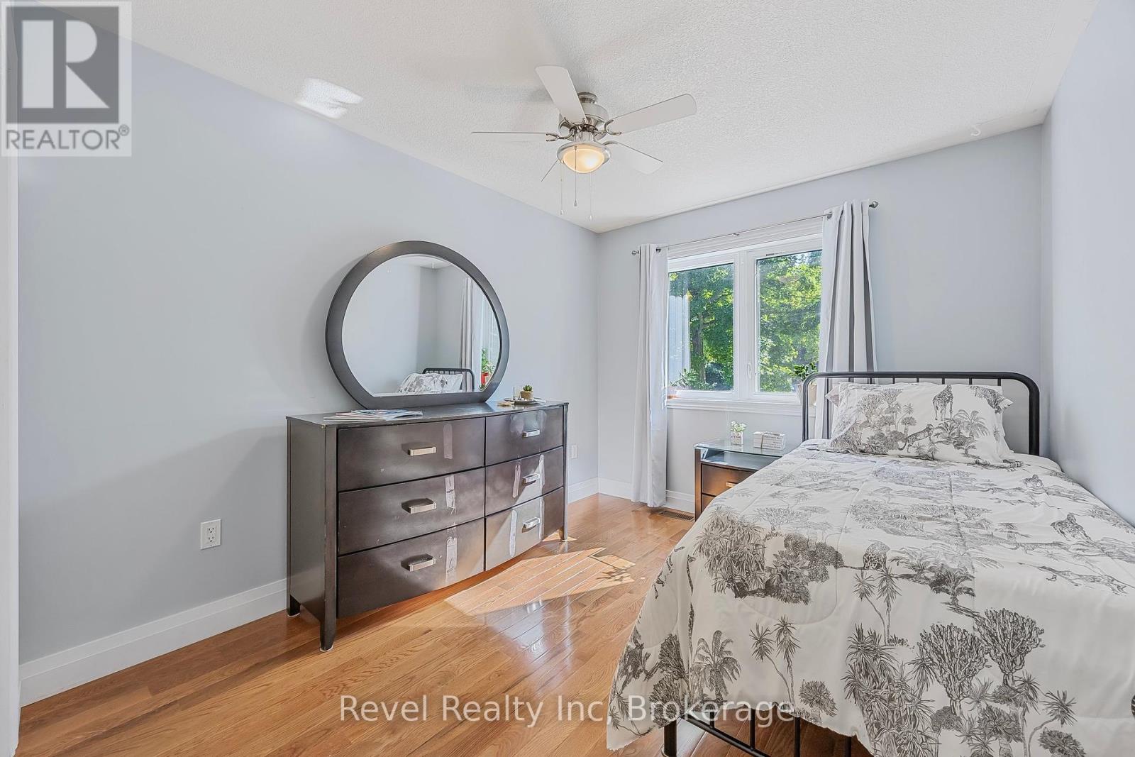 10 Musquake Court, Tiny, Ontario  L9M 1R2 - Photo 23 - S12125170