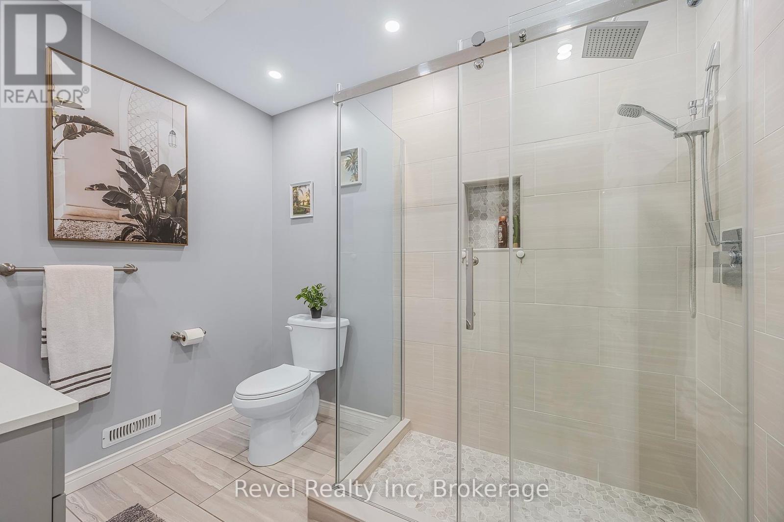 10 Musquake Court, Tiny, Ontario  L9M 1R2 - Photo 32 - S12125170