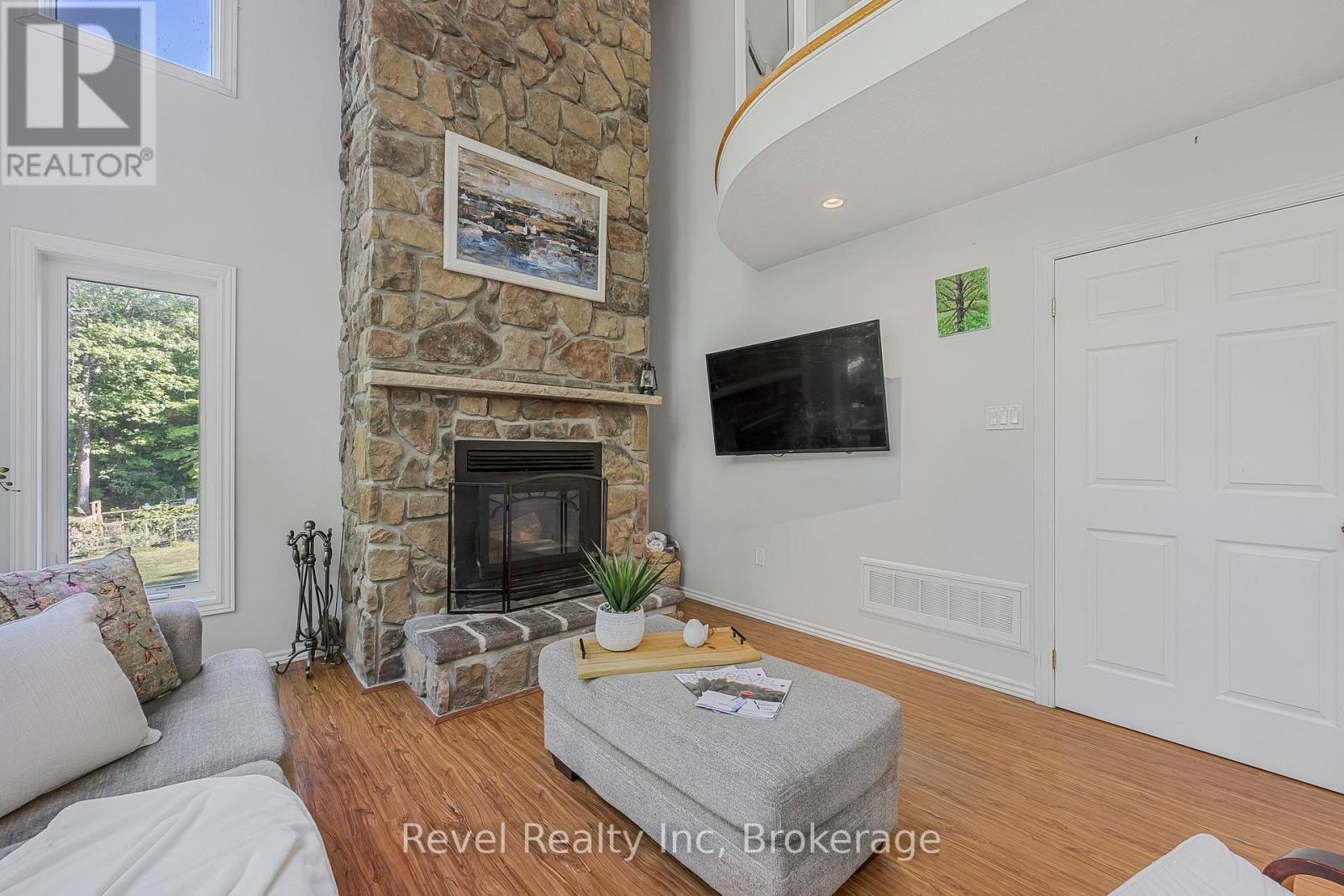 10 Musquake Court, Tiny, Ontario  L9M 1R2 - Photo 7 - S12125170