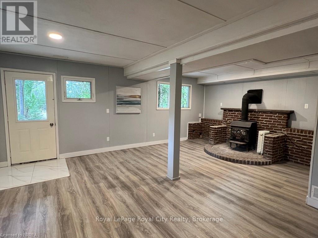 48 Harpur Drive, Northern Bruce Peninsula, Ontario  N0H 2R0 - Photo 14 - X12125555