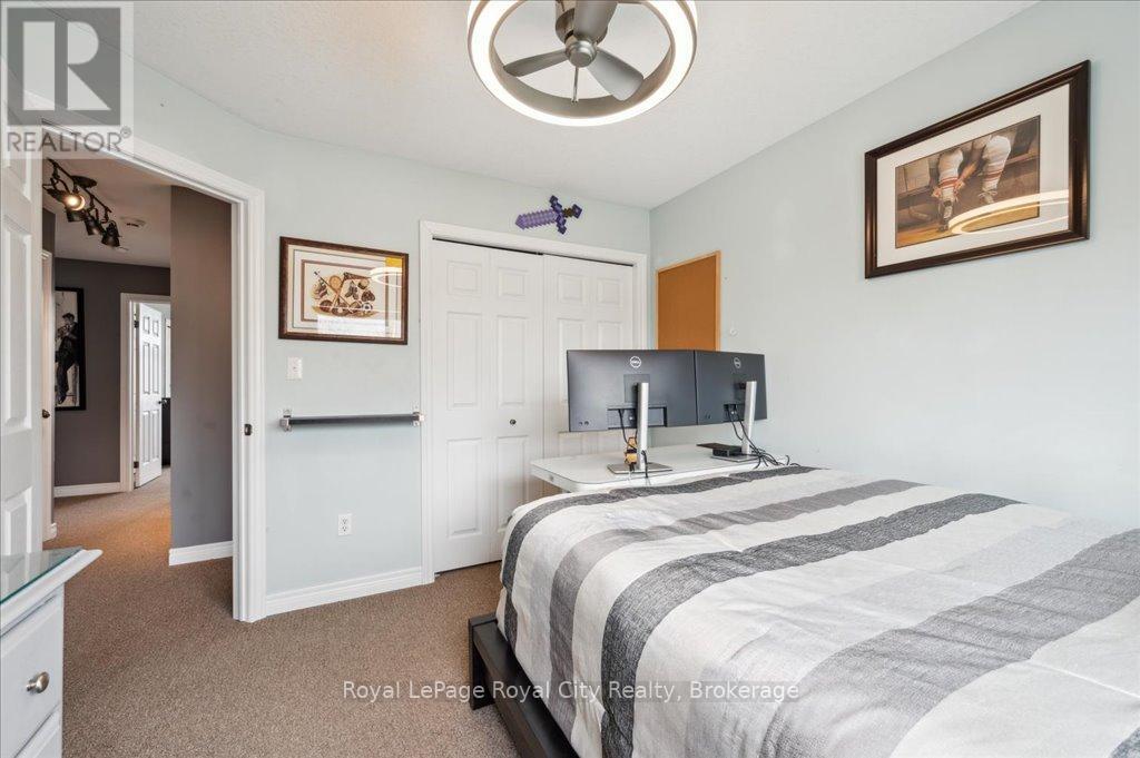 33 Bowen Drive, Guelph, Ontario  N1E 0C9 - Photo 23 - X12125635